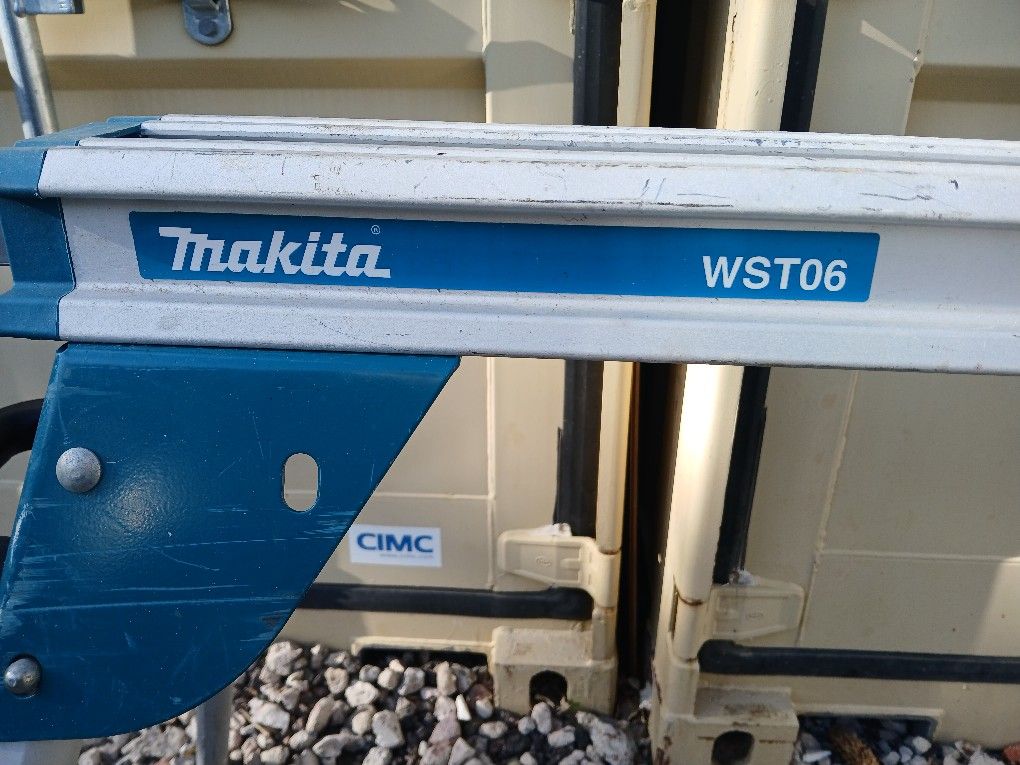 Makita Stand