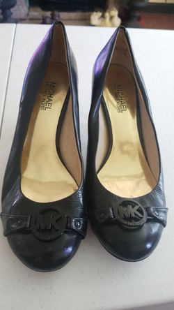 MK heels