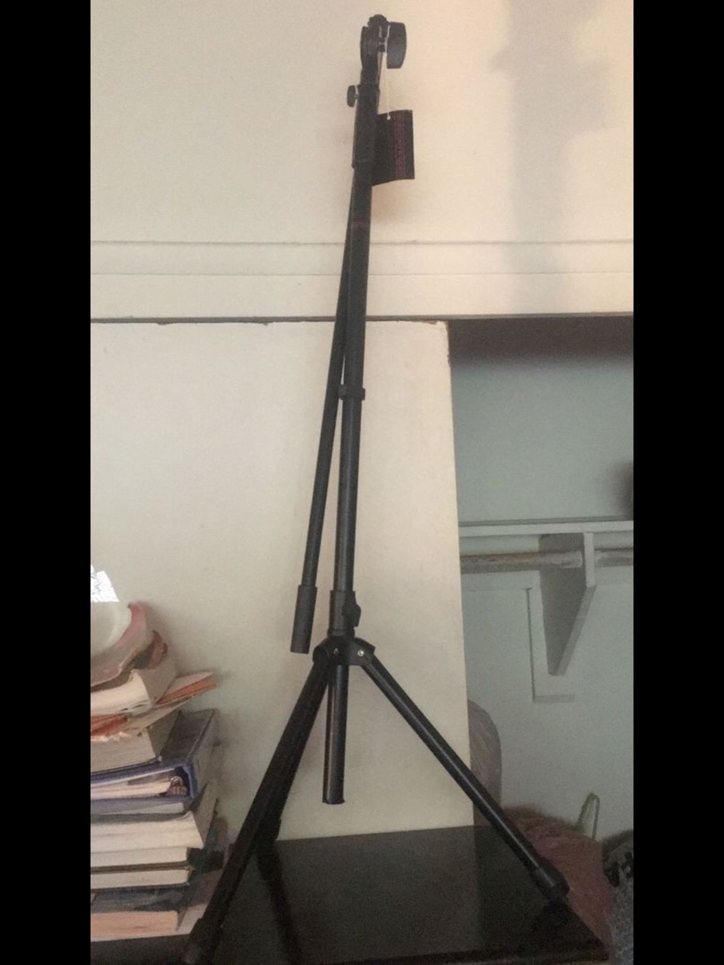 Microphone stand