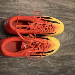 Adidas Cleats size 9 M