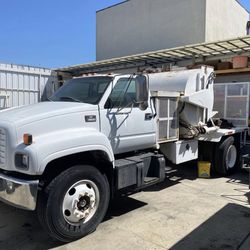 Chevrolet 6500 Texture Truck