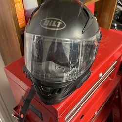 Bilt Motorcycle Helmet With Bluetooth Size Xxl Black