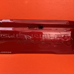 2023 2024 2025 CHEVROLET COLORADO TAILGATE SHELL COVER PANEL OEM