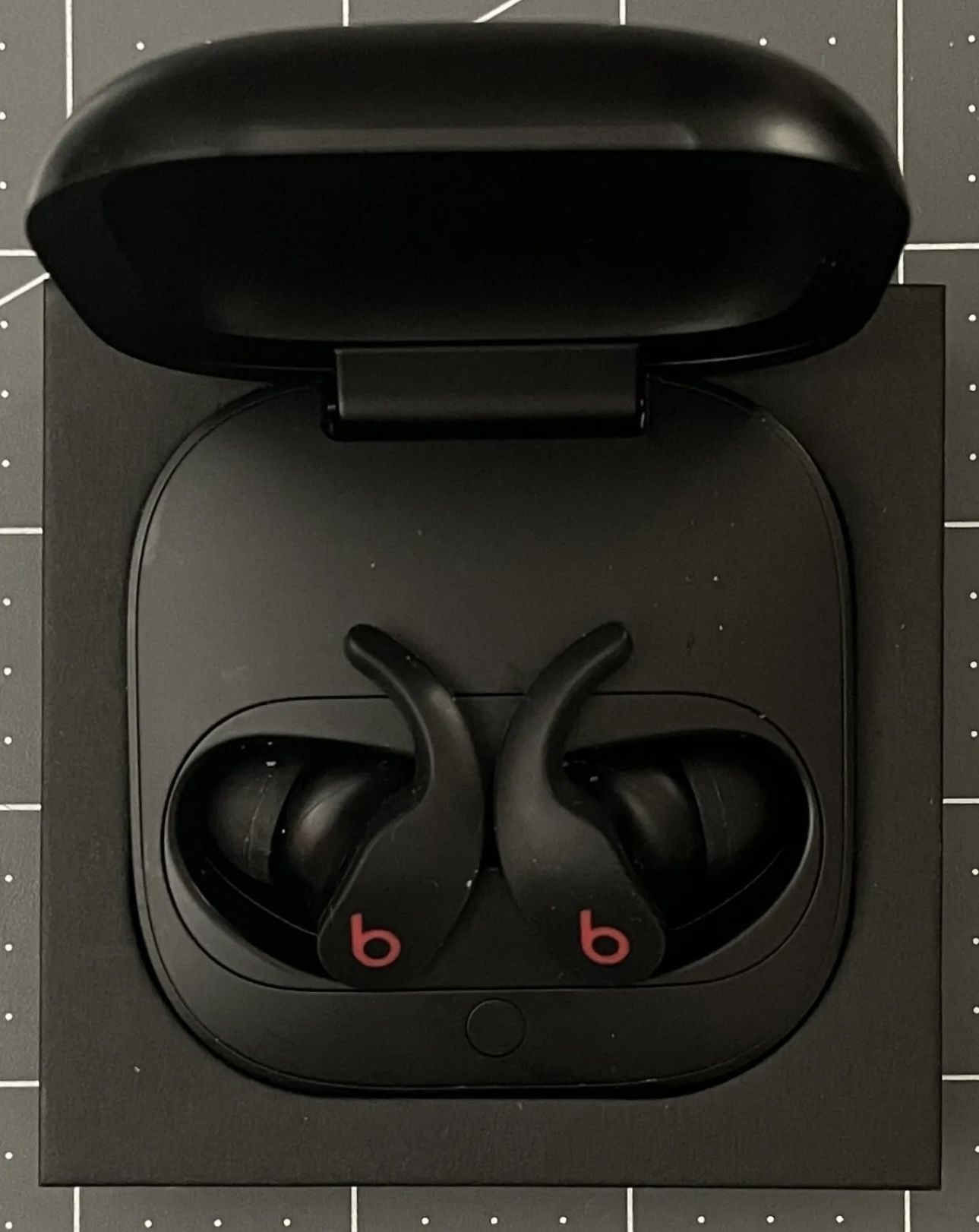 Brand New Beats Wing Tip