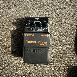 Boss Metal Zone MT-2