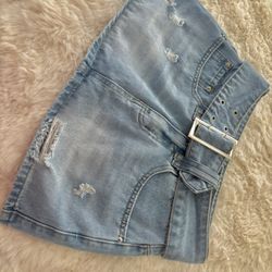 Versatile Denim Skirt With Wide Waist Belt