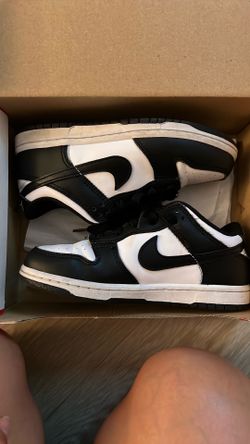 Nike Dunks (Pandas)