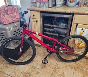 Redline 24"
