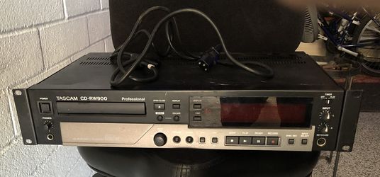 Tascam CD-RW900 Professional