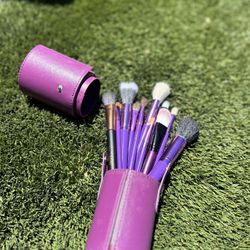 Sigma Essential makeup brush set