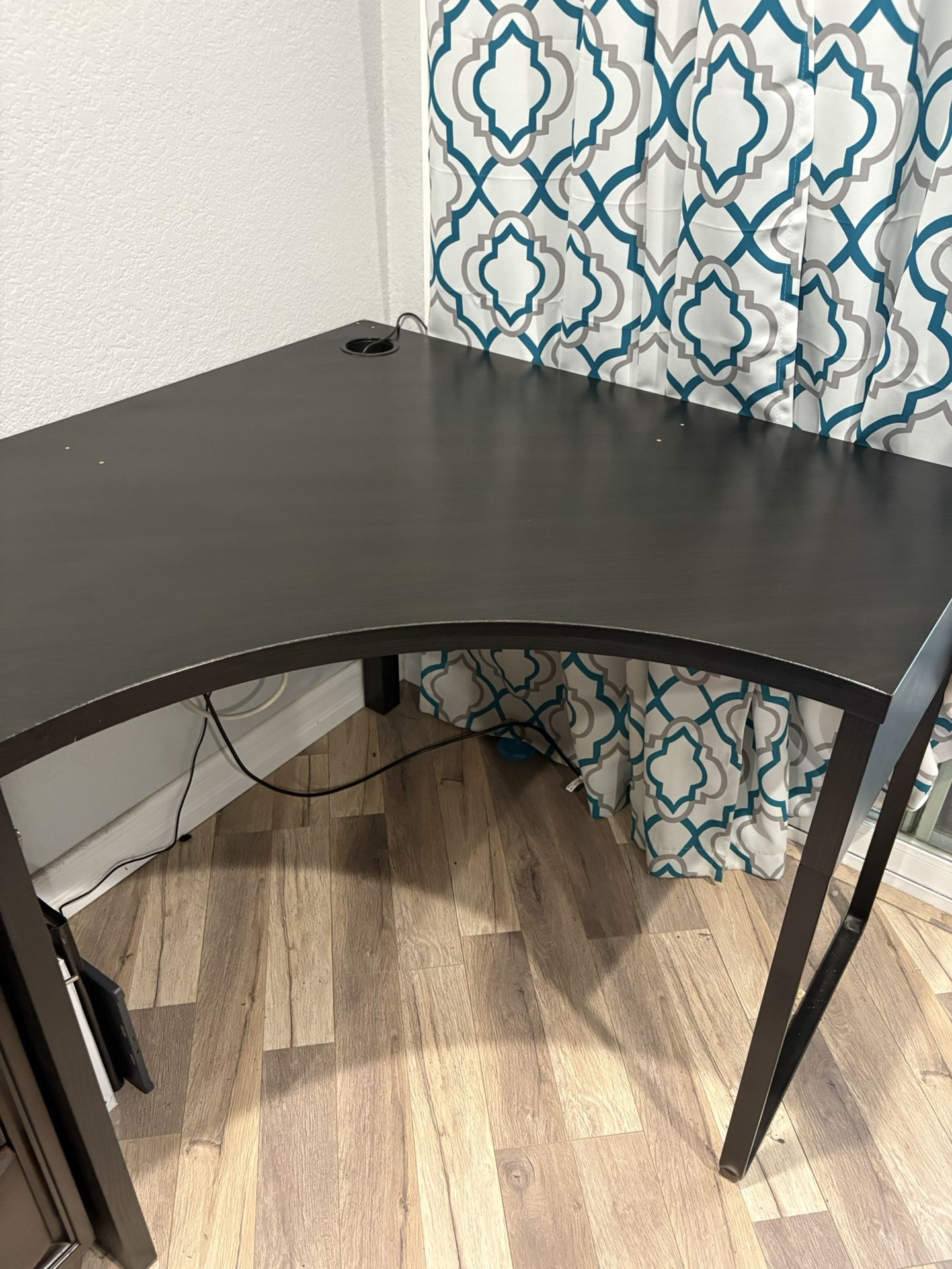 Corner Desk