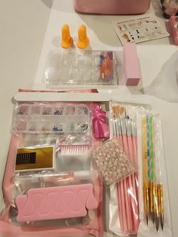 NIB-Acrylic Nail Kit for Beginners