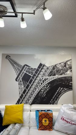Eiffel tower wall art