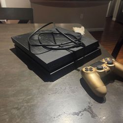 Ps4 With Controller