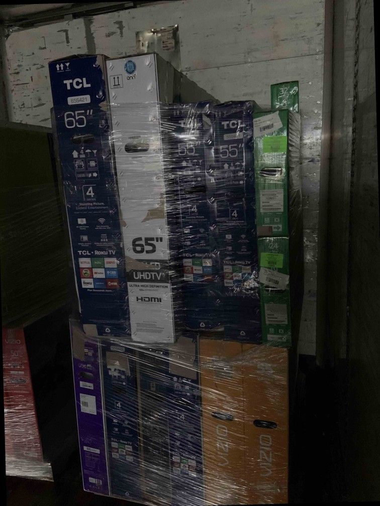 Smart tv ! 55” 4K tv! New open box! Liquidation event !👍👌👍👍🙏 1LBVC