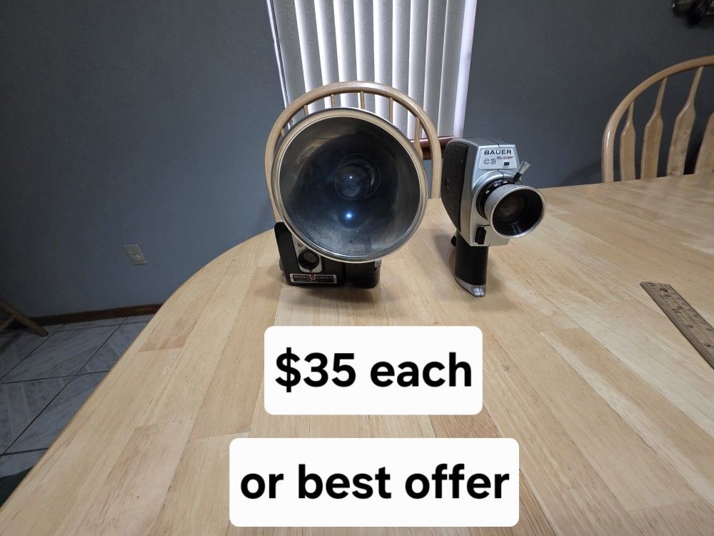 Vintage Cameras not tested
Kodak Brownie Hawkeye Flash model
Bauer C3 Super Movie Camera
$35 each or best offer
Pick up in Harlingen, I live near Walm