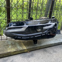 2019-2024 Chevrolet Camaro Headlight Driver Side USED