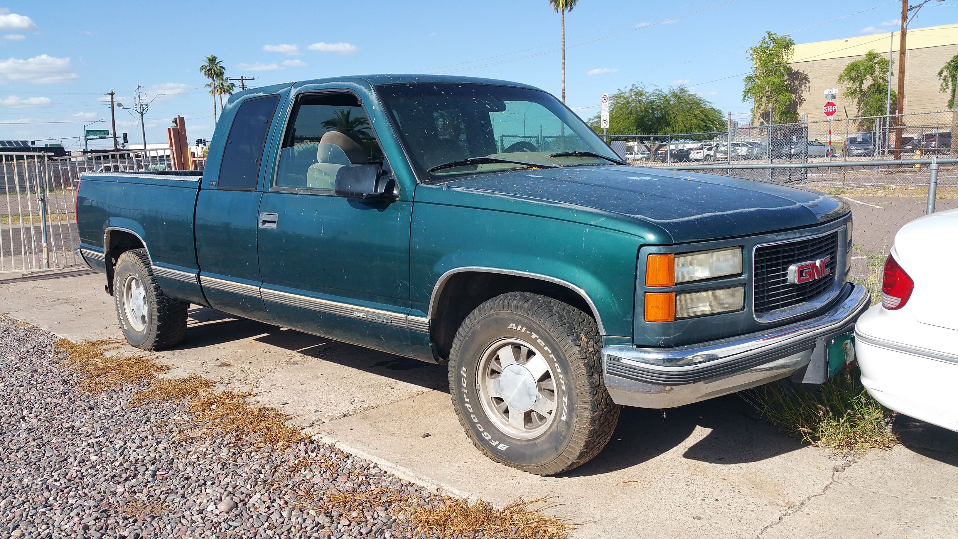 1996 GMC Truck *BAD TRANNY *Parts only