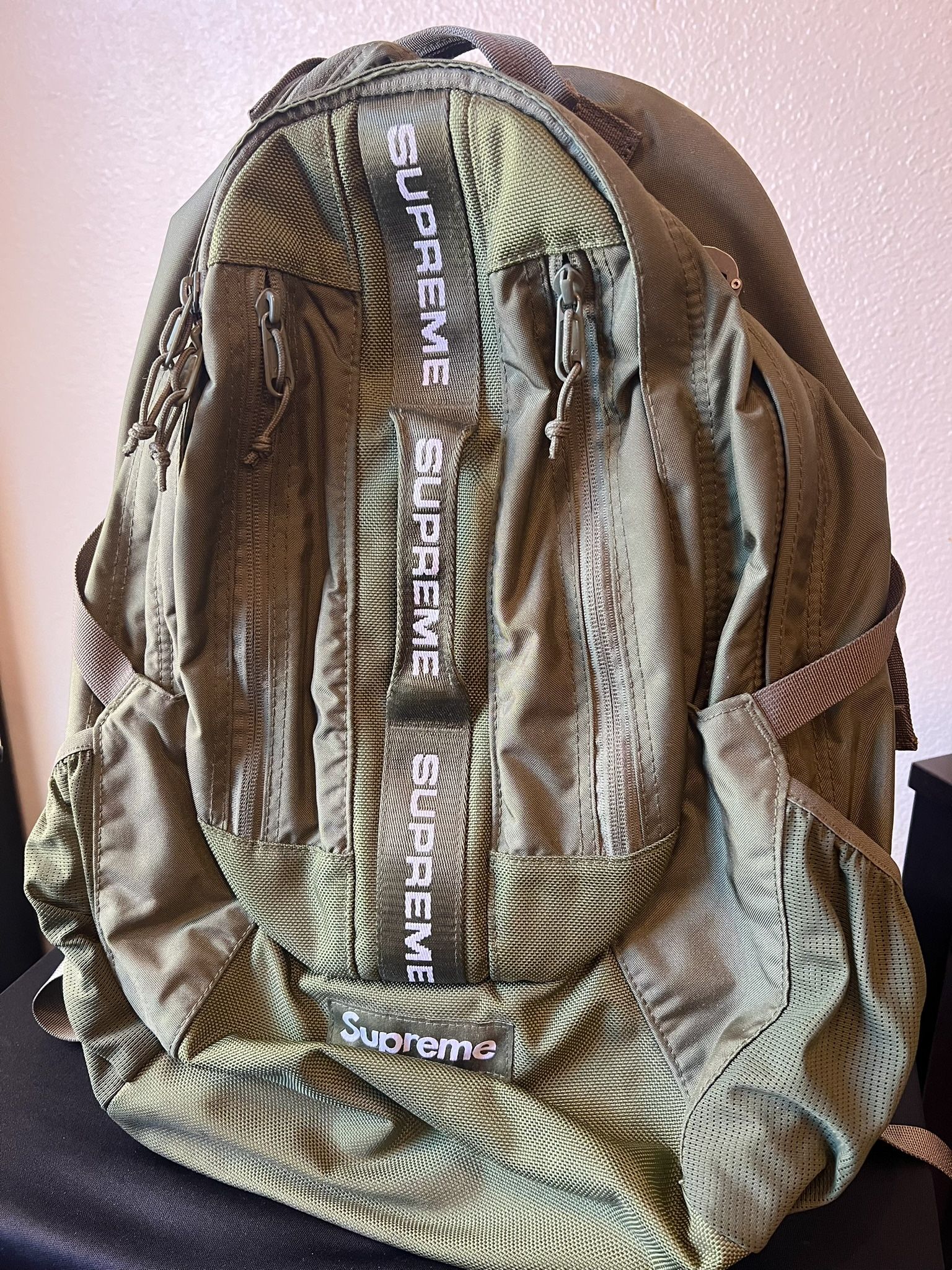 *HOLIDAY DISCOUNT* - NEW Supreme Backpack with water resistant Codura nylon.