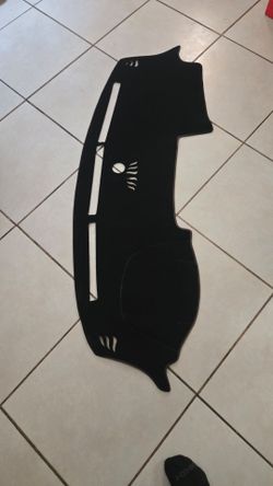 Black Car Dashboard Cover Mat