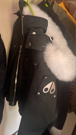 moose knuckle jacket with with fur attachment