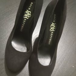 BLACK ROCK & REPUBLIC CELINE SUEDE PLATFORM HEEL Size 6.5