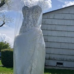 Beautiful Wedding Dress Size 8