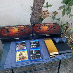 Brand New With Box Arcade Limited edition Mortal Kombat Amazon has it $400! Each. Mine $320!. & $175! On PS4. Total $800! I can do $700! All you see c