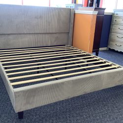 New King Size Platform Bed frame 