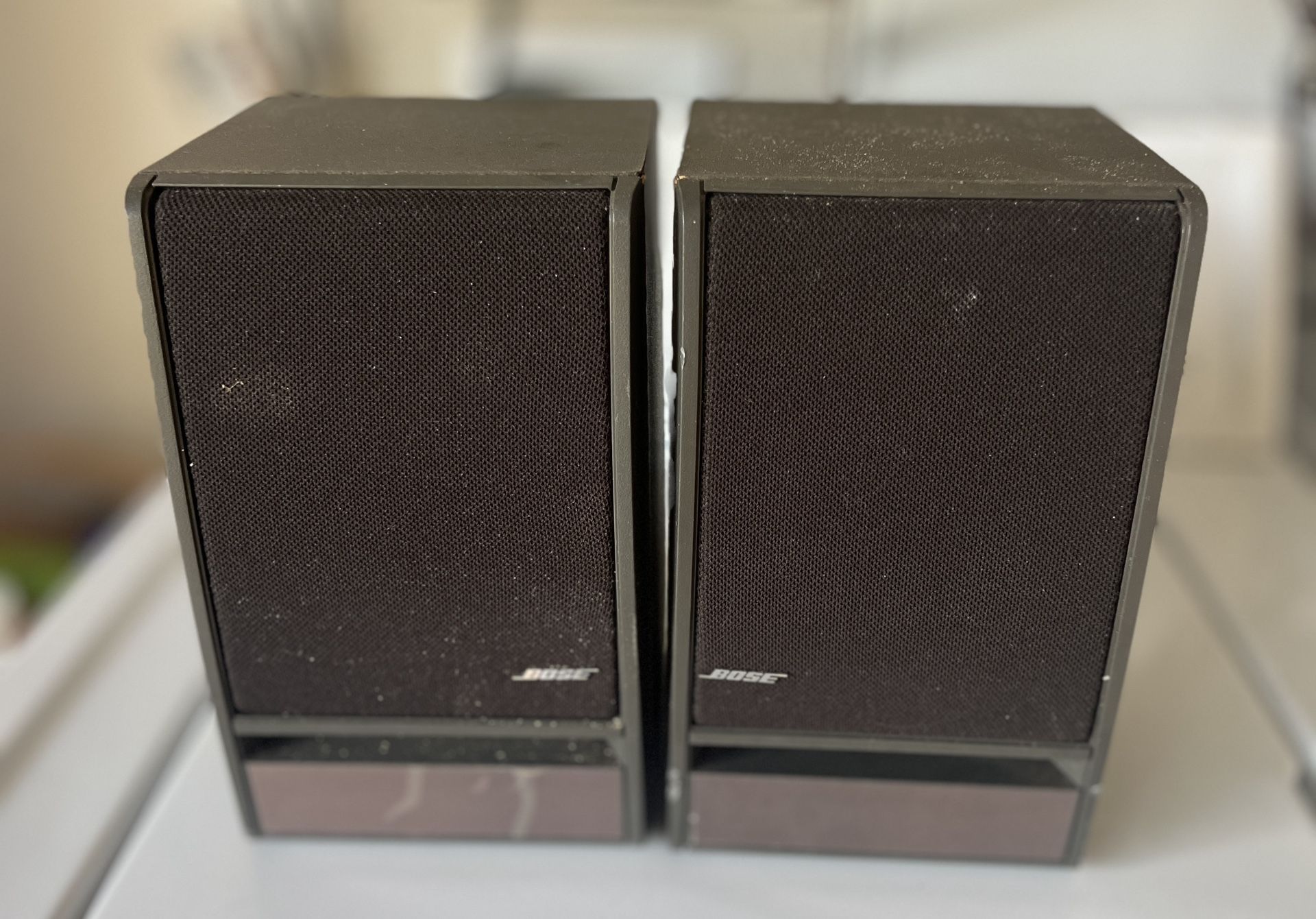 Bose Model 141 Bookshelf Home Stereo Speakers Pair Tested Works