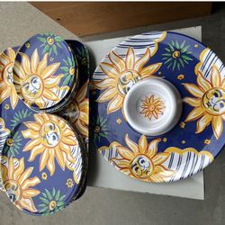 Plastic Dinner Plate Set With Serving Platter & Chips N Dip Tray