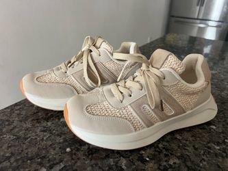 Women Shoes Sneakers 👟 EUR 39