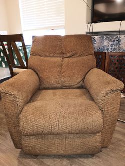 LAZY BOY ROCKER RECLINER $40 OBO