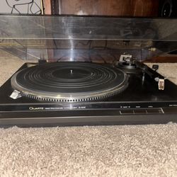 Technics SL-QD33 turntable    *SEE DESCRIPTION*