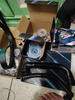 Vw new beetle parts 2.0 liter
