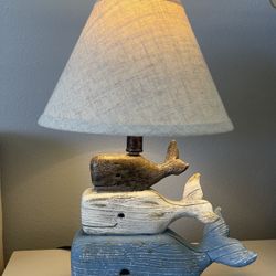 Stacked Whales Lamp 