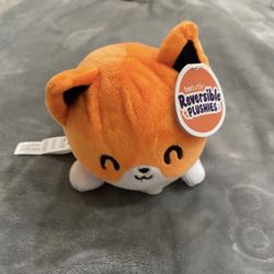 Teeturtle Orange Fox reversible Happy to Angry NWT