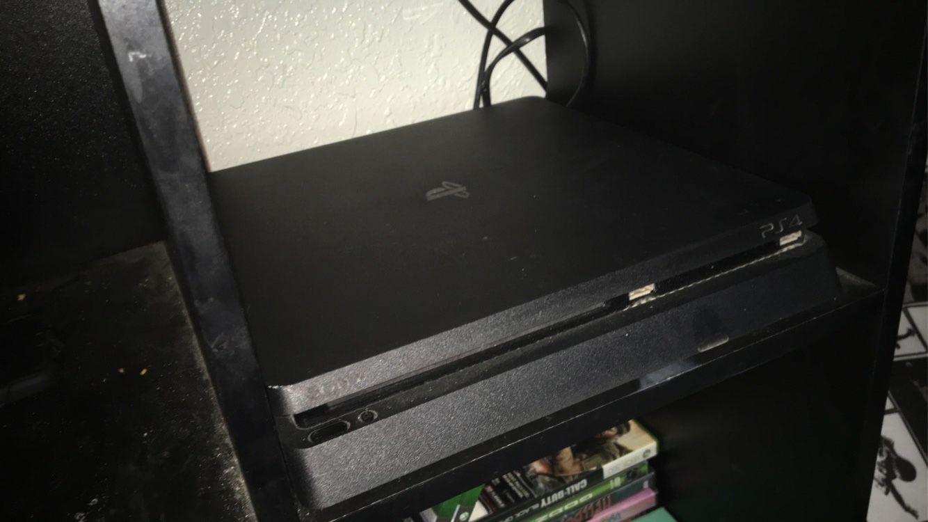 Play station 4