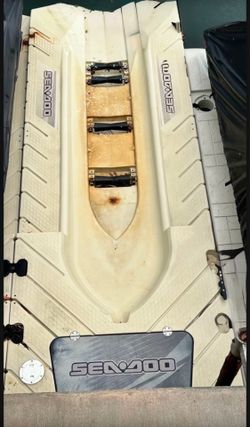 Jetski floating dock