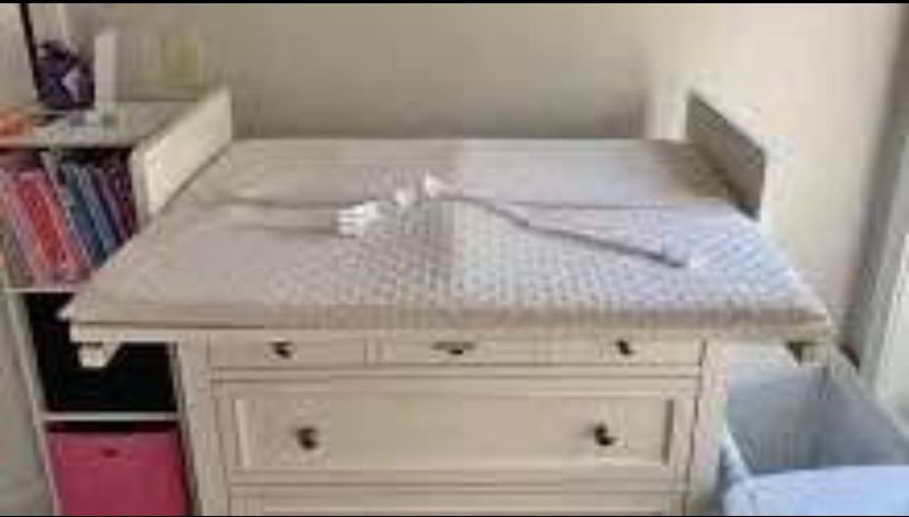 Bellini Baby Changing Table Top Light Wood