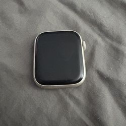 Apple Watch Series 8 