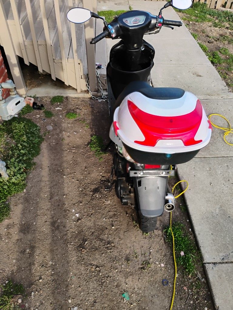 2017scooter