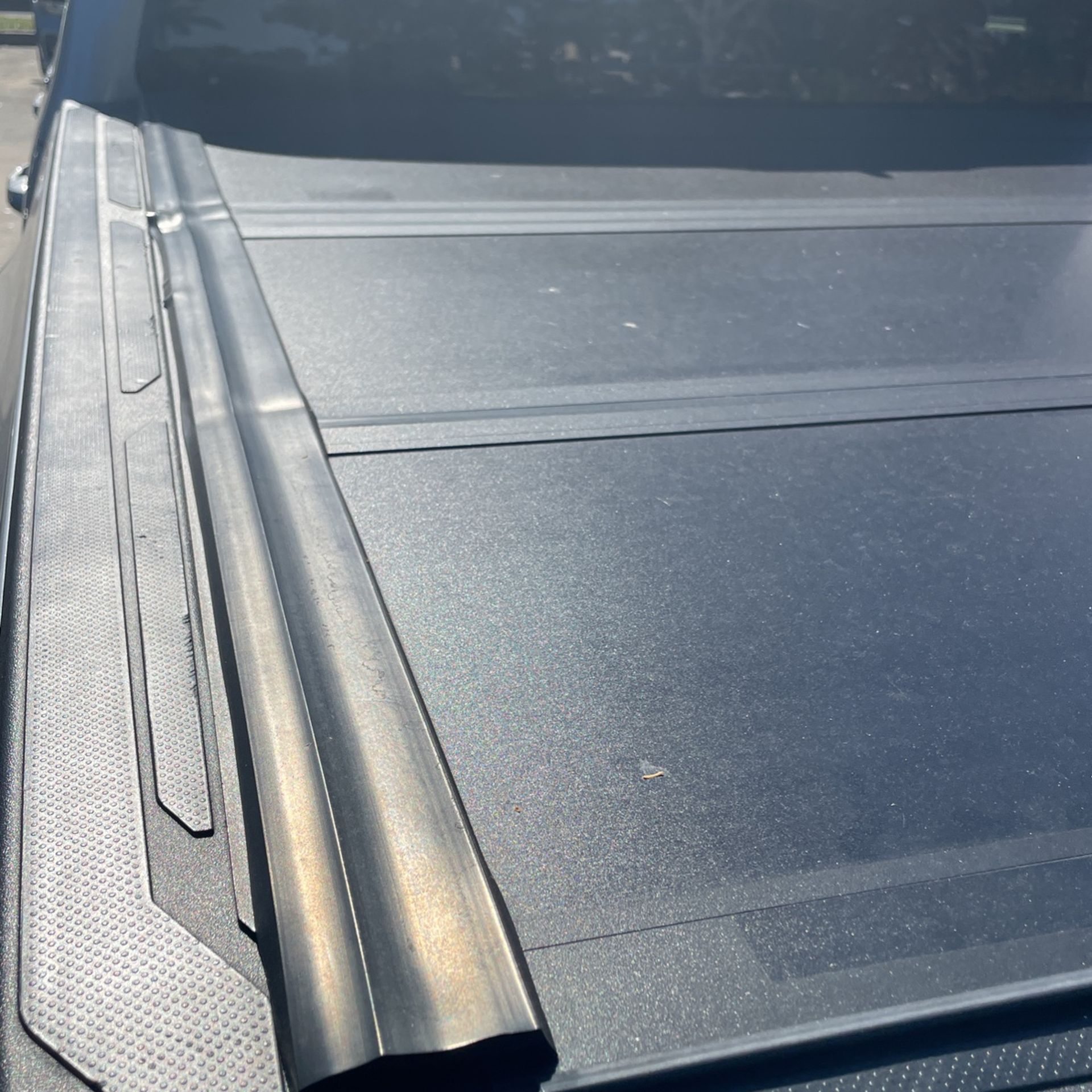 2015 To 2024 Toyota Bed Cover for Sale in Oakland Park, FL OfferUp