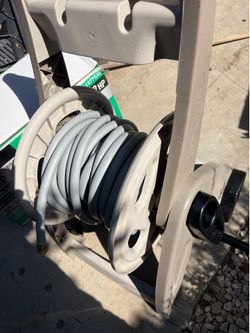 Suncast hose reel mobile cart