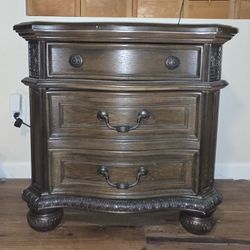 Nightstand Dresser With Drawers
