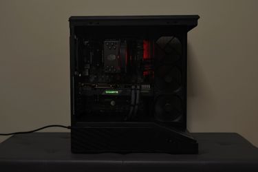Gaming PC | Ryzen 5 3600 | RX 5700 XT 8GB | 16GB RAM | SSD | Ready to Play