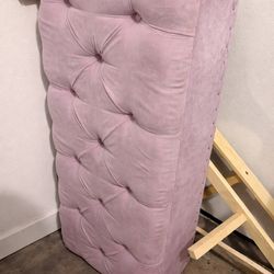Tufted velvet headboard / panel