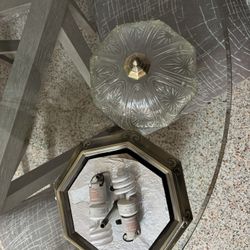 Lámpara Para Habitación Con Dos Bombillos