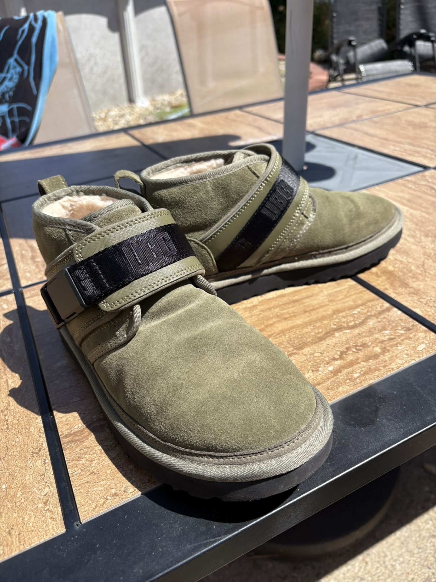 Ugg Size 8 Mens