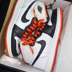 Jordan 1 Electro Orange
